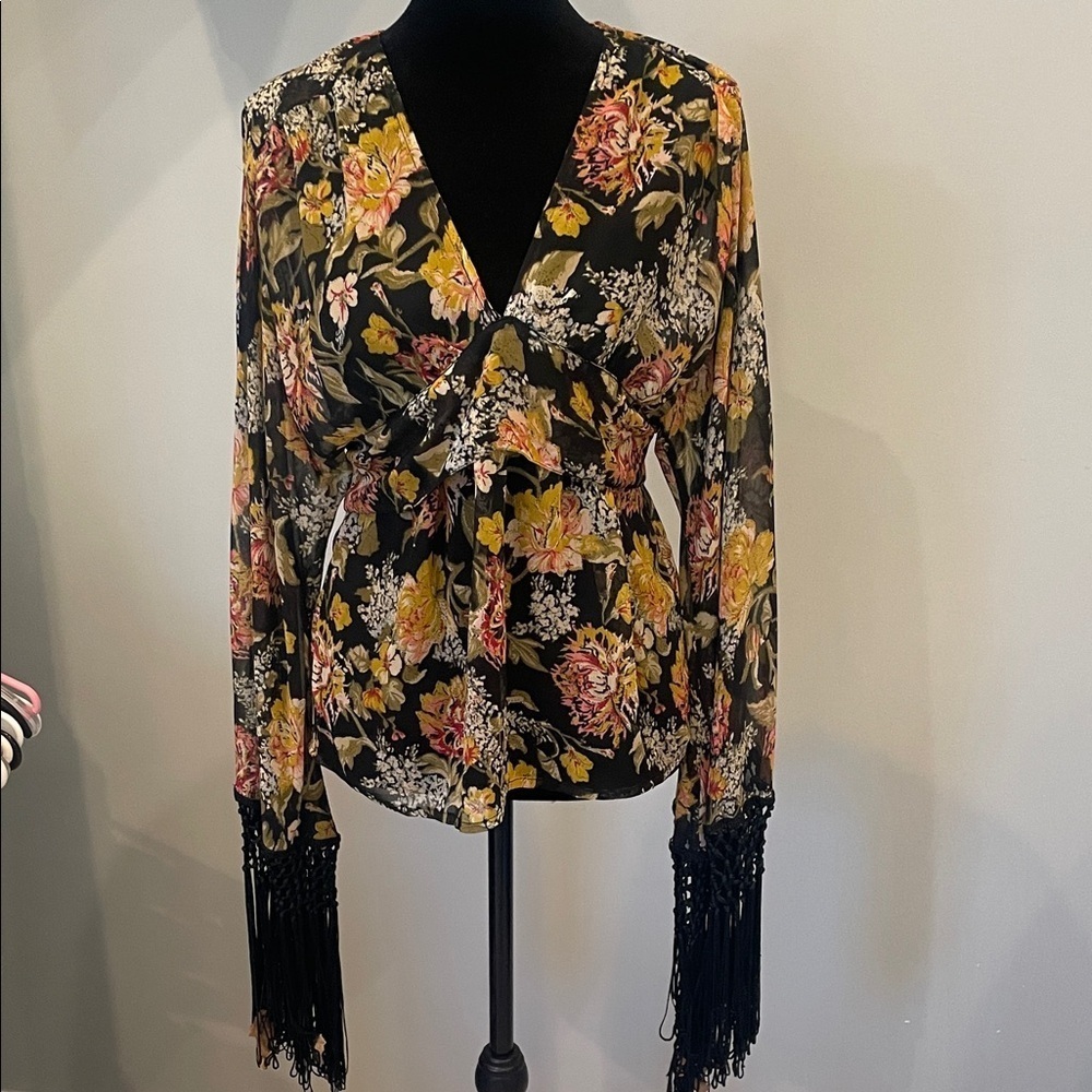 Floral Black and Yellow Women's Top with Fringe sleeves & v-neck size 4  ASOS